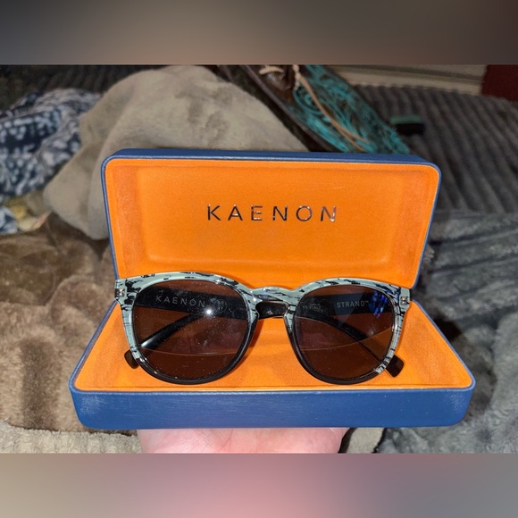 Kaenon Women’s Sunglasses - Picture 1 of 3